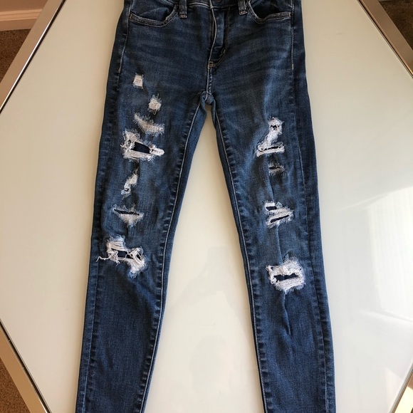 American Eagle Outfitters Denim - American Eagle Ripped Skinny Jeans 00 Short 👖